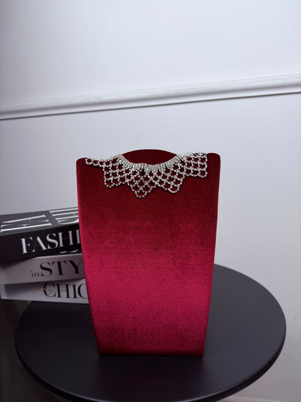CHOKER Luminist