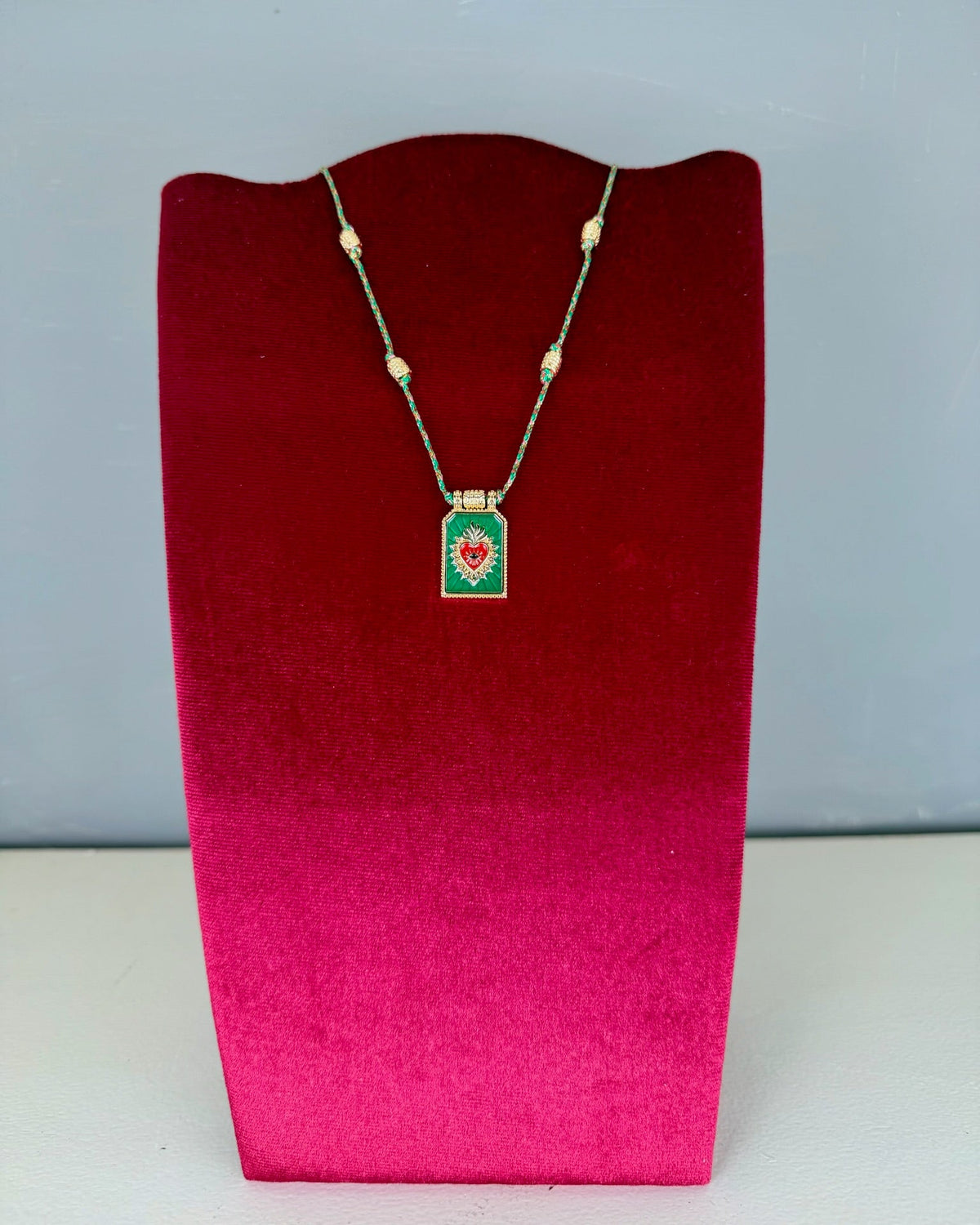 Collana Sacred
