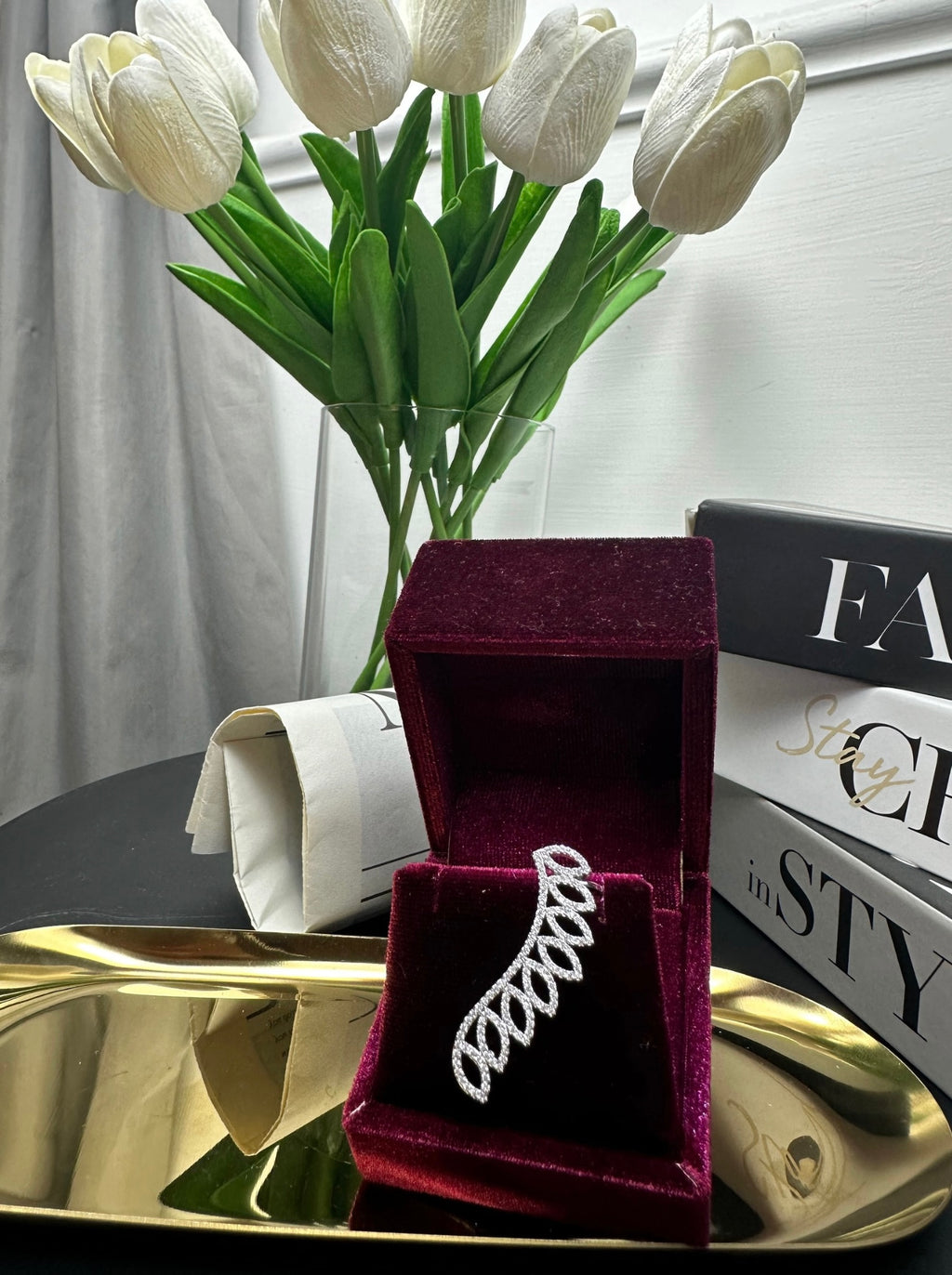 Boucle d’oreille mono-feuille