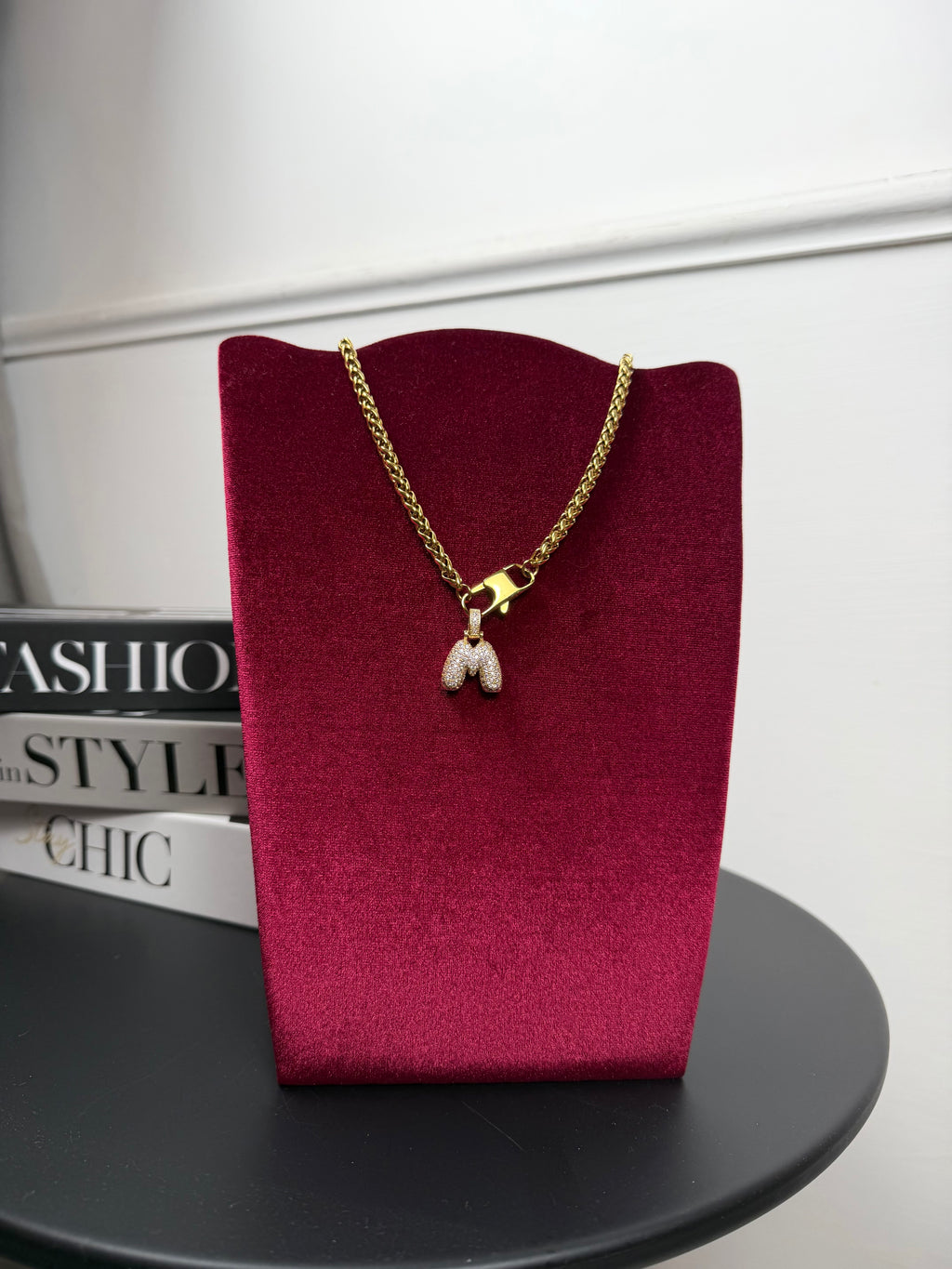 Collana rixos con lettera