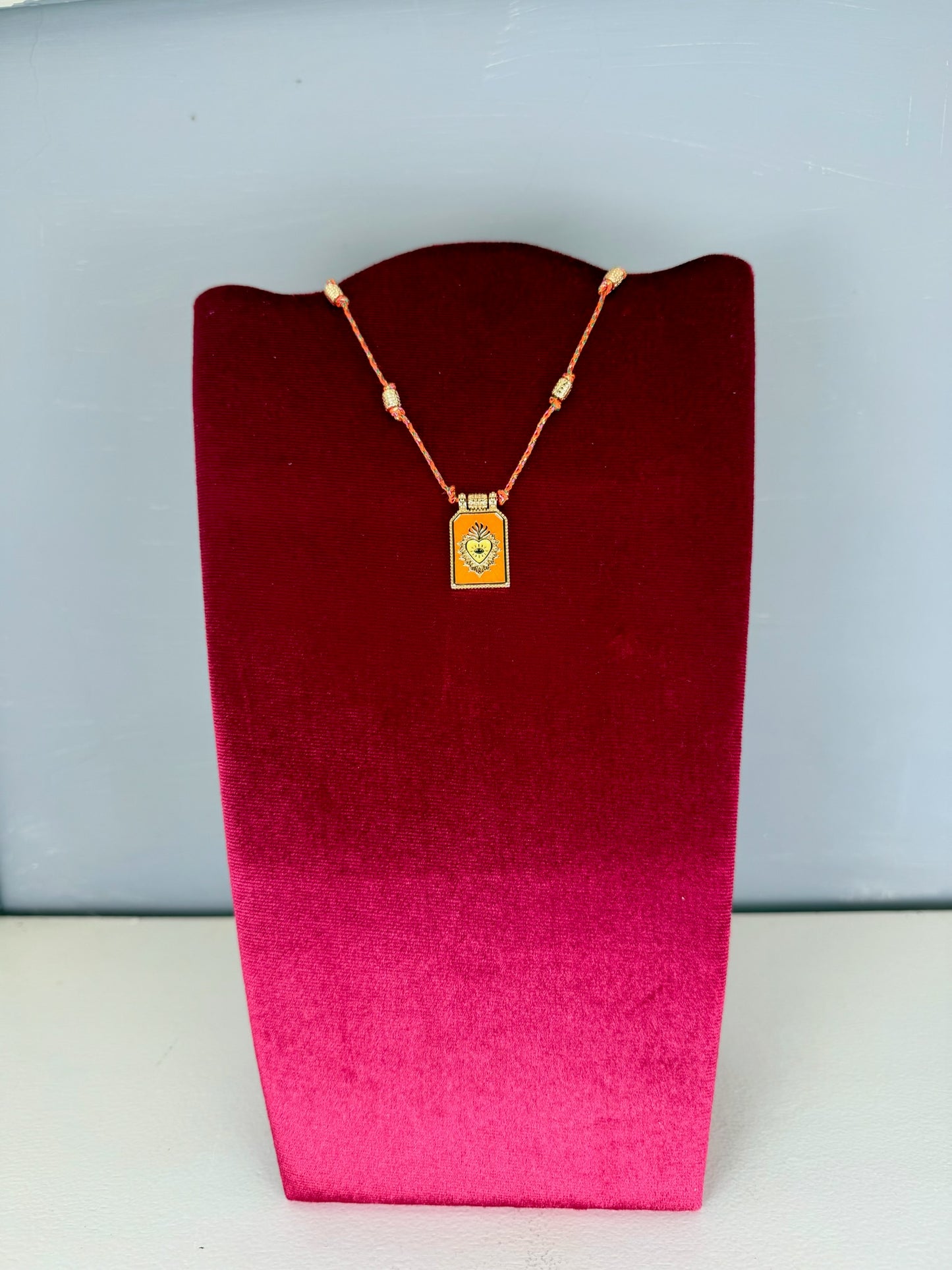 Collana Sacred