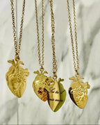 Collana Cuore anatomico con incisione
