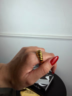 Anello Savona gold martellato