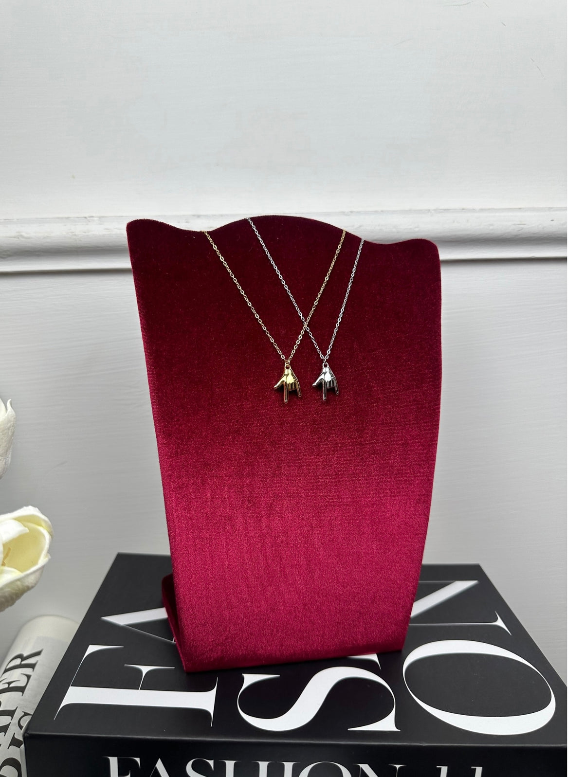 Collana Corna