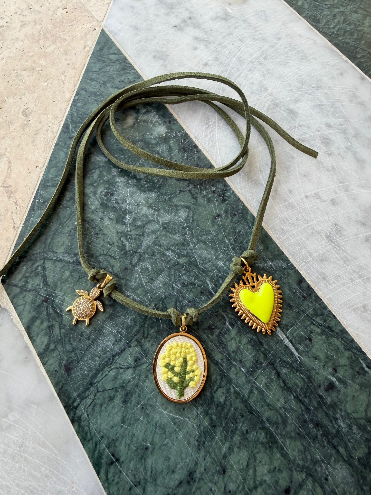 collana choker ibiza verde