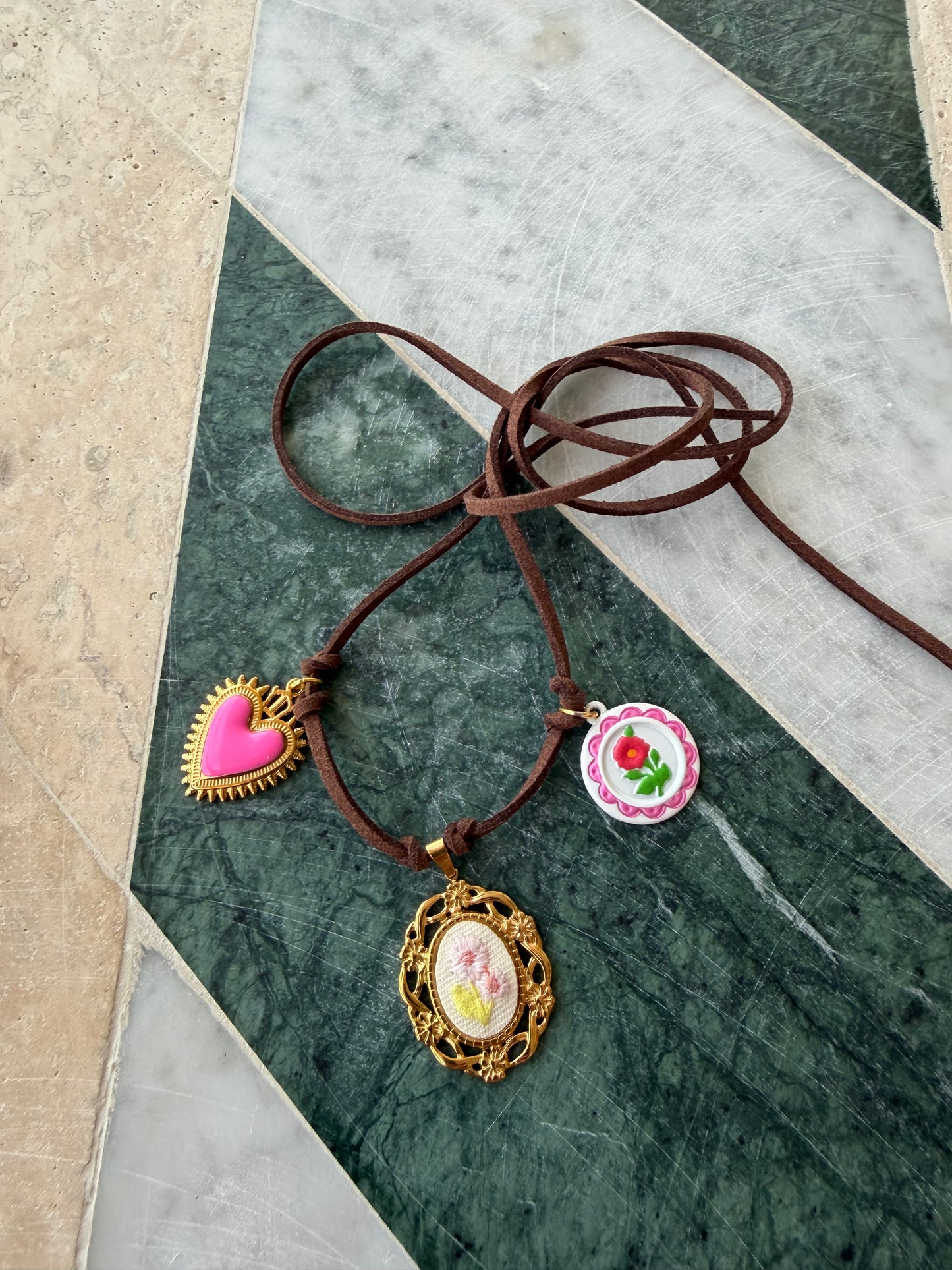 collana choker ibiza marrone